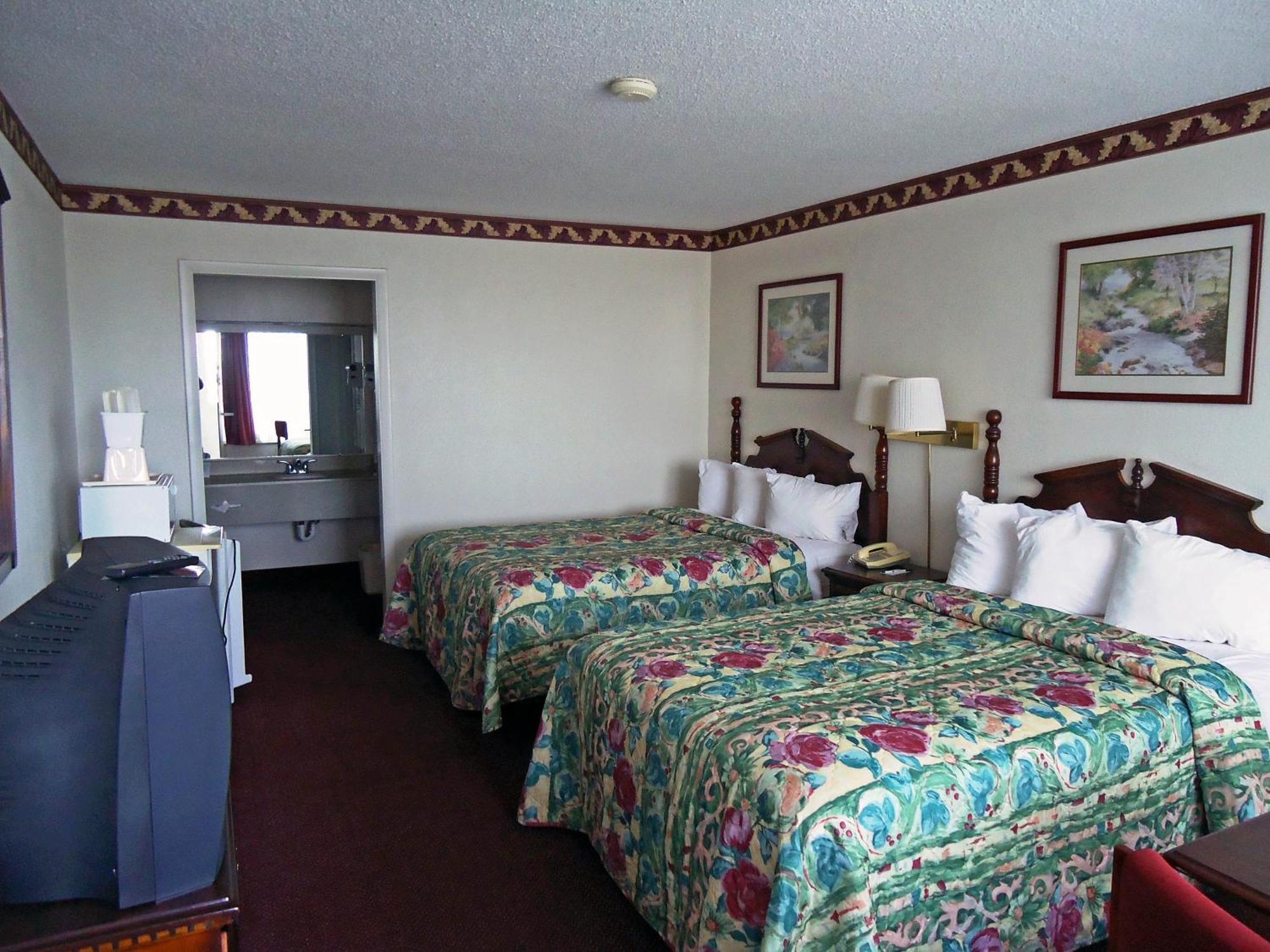 6-troy, Oh Hotel Troy